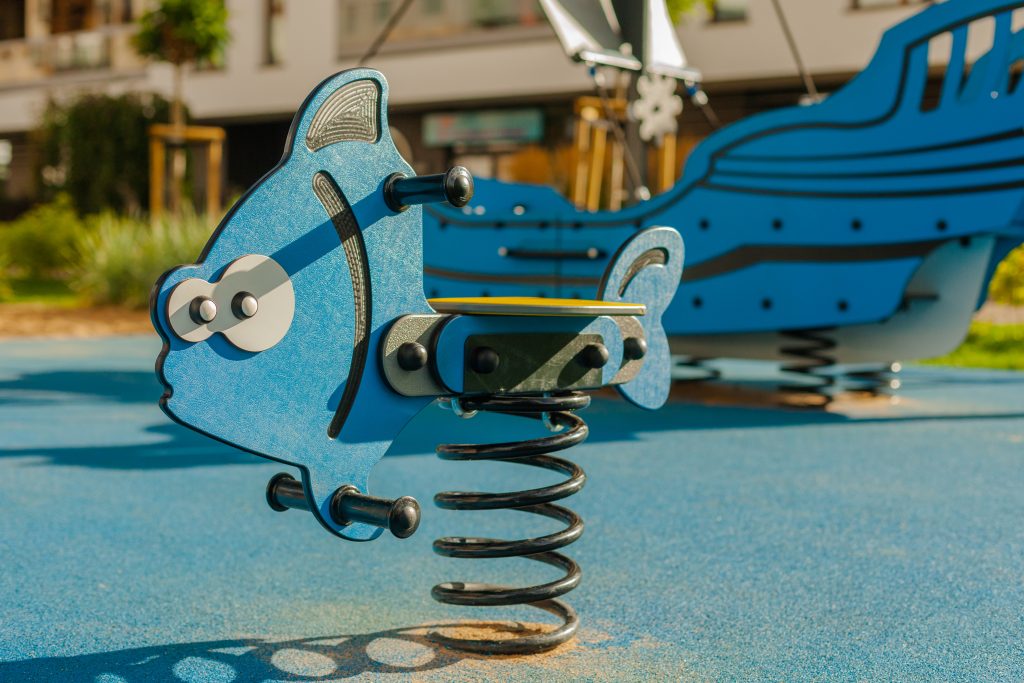 Dlaczego bujaki na sprężynie to więcej niż tylko zabawa?