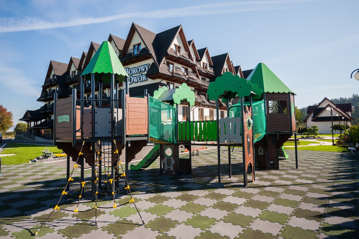 Hotelowy plac zabaw z serii Tree House marki FreeKids